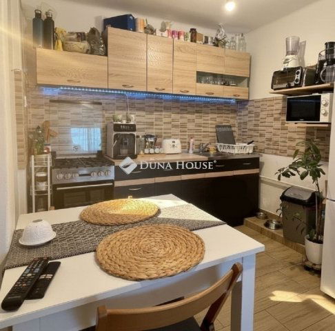 Eladó családi ház, Üllőn 99.8 M Ft, 3 szobás