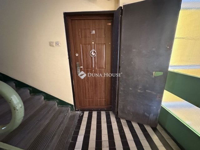 Eladó panellakás, Budapesten, X. kerületben 57.9 M Ft, 2 szobás