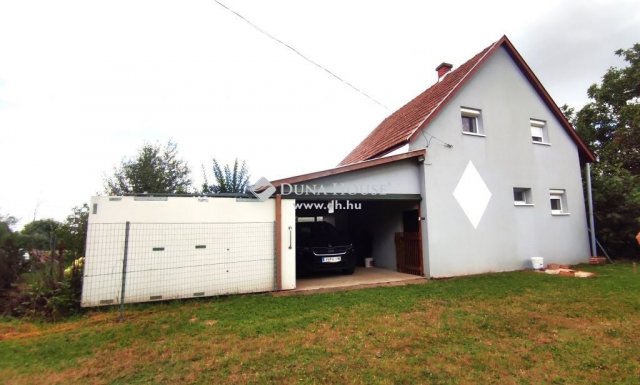 Eladó nyaraló, Mohácson 39 M Ft, 4 szobás / költözzbe.hu