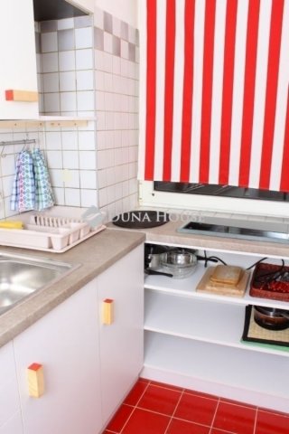 Eladó téglalakás, Budapesten, VI. kerületben 67.5 M Ft, 2 szobás