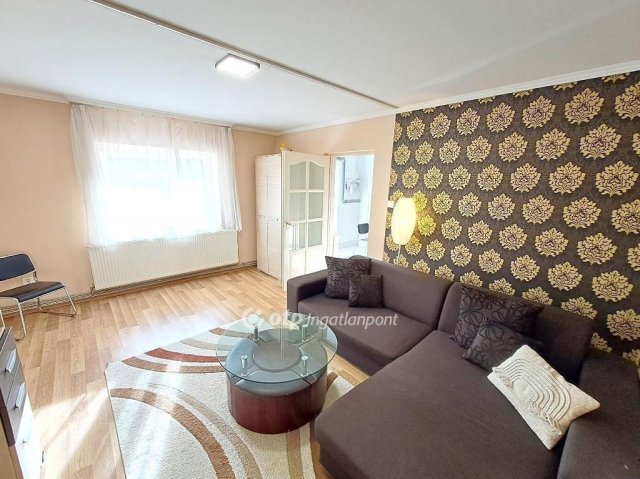 Eladó téglalakás, Kecskeméten 44.95 M Ft, 2 szobás