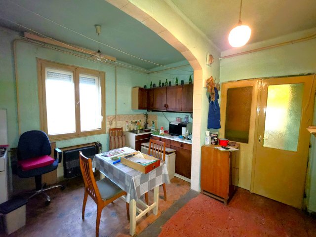 Eladó családi ház, Sajószentpéteren 19.9 M Ft, 2 szobás