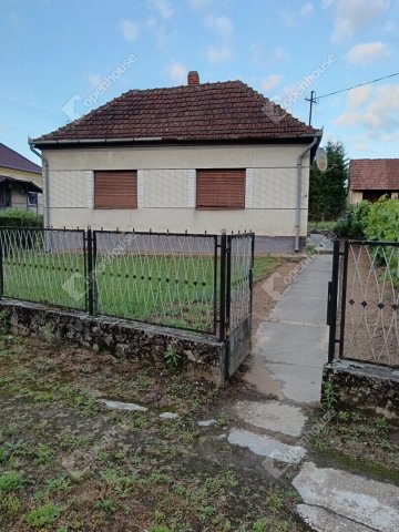 Eladó családi ház, Beleznán 17.5 M Ft, 3 szobás