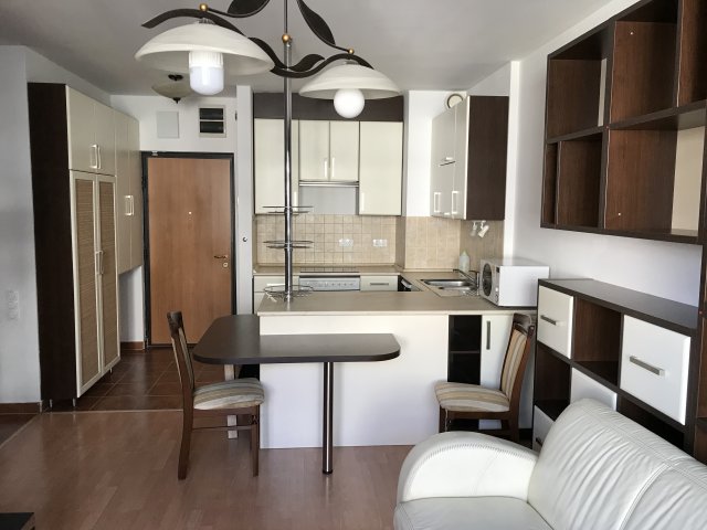 Kiadó téglalakás, albérlet, XIII. kerületben, Frangepán utcában