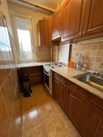 Kiadó téglalakás, albérlet, Nyíregyházán 120 E Ft / hó