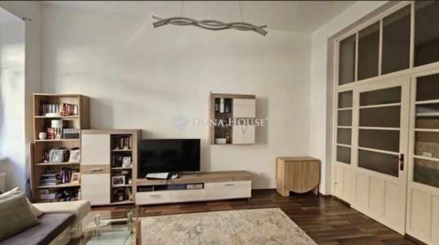 Eladó téglalakás, Budapesten, XIV. kerületben 59.9 M Ft