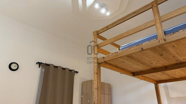 Eladó téglalakás, Budapesten, VII. kerületben, Peterdy utcában