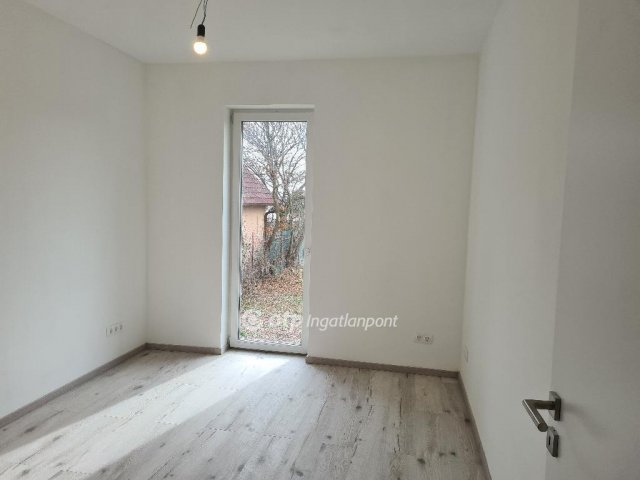 Eladó ikerház, Érden 126 M Ft, 4 szobás / költözzbe.hu