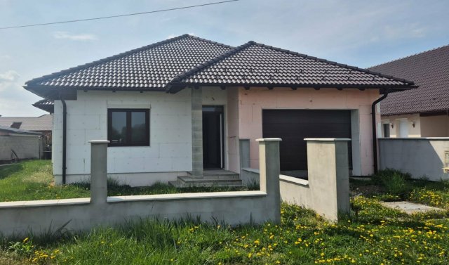 Eladó családi ház, Rábapatyon 99.9 M Ft, 3 szobás