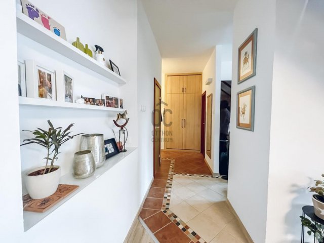 Eladó téglalakás, Budapesten, XIV. kerületben 190 M Ft, 5 szobás