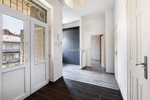 Eladó téglalakás, Budapesten, I. kerületben 119.9 M Ft, 3 szobás