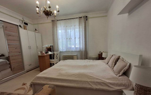 Eladó családi ház, Debrecenben 89.9 M Ft, 5+1 szobás