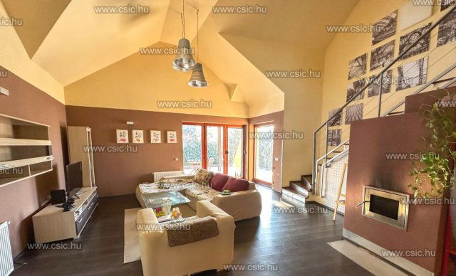 Eladó ikerház, Telkin 159 M Ft, 6 szobás / költözzbe.hu