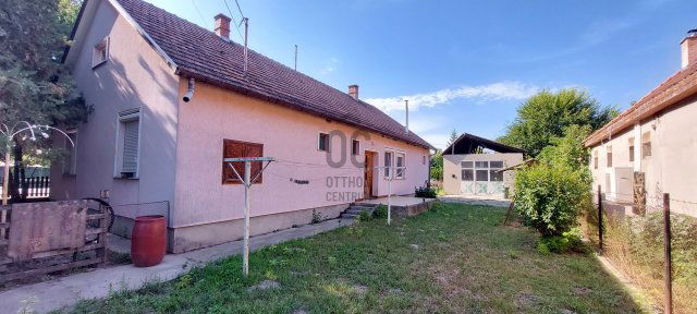 Eladó családi ház, Dömsödön 42.9 M Ft, 4 szobás