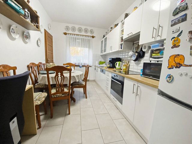 Eladó téglalakás, Aszódon 67.9 M Ft, 3 szobás