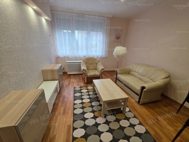 Eladó téglalakás, Nagykanizsán 34.9 M Ft, 2 szobás