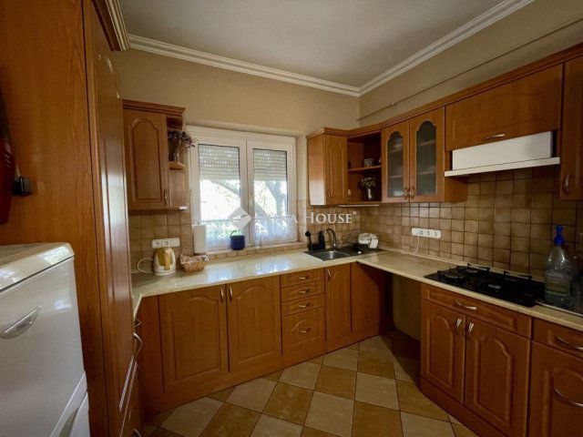 Eladó családi ház, Zalaegerszegen 60 M Ft, 3 szobás