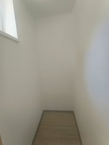 Kiadó téglalakás, albérlet, Komlón 100 E Ft / hó, 1 szobás