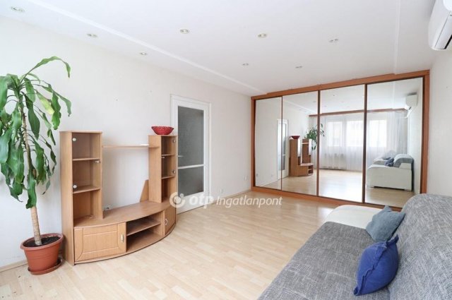 Eladó panellakás, Budapesten, XI. kerületben 75.9 M Ft