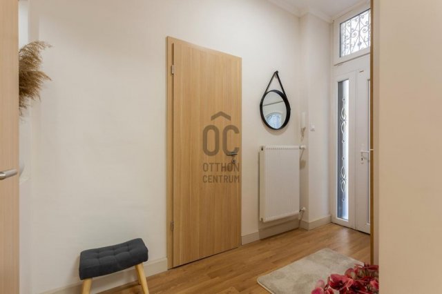 Eladó téglalakás, Budapesten, VI. kerületben 164 M Ft, 4 szobás