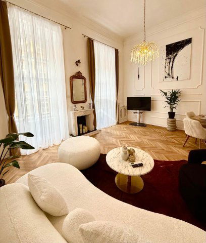 Eladó téglalakás, Budapesten, V. kerületben 169 M Ft, 1+2 szobás