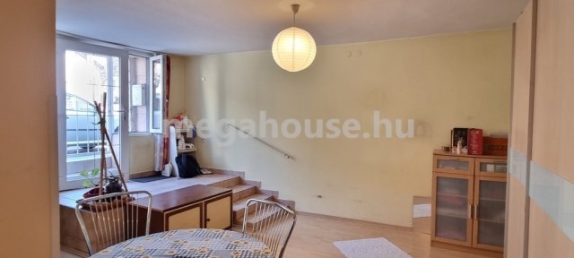 Eladó iroda, Budapesten, IV. kerületben, Nádor utcában 34.9 M Ft