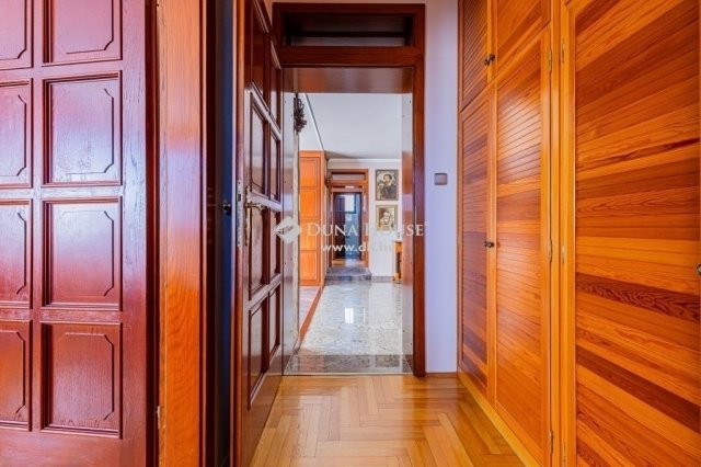 Eladó családi ház, Budapesten, XVI. kerületben 429 M Ft