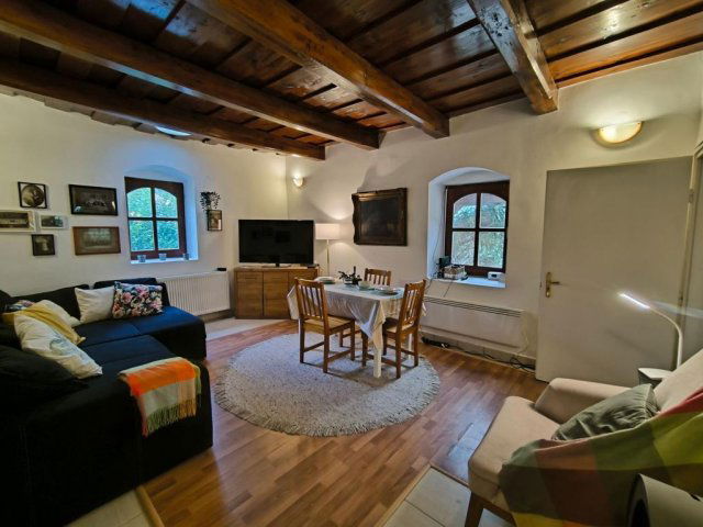 Eladó családi ház, Sényén 97.9 M Ft, 3 szobás