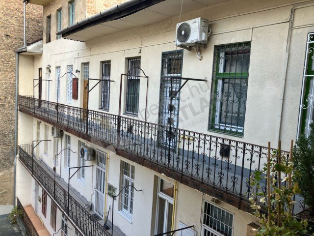 Kiadó téglalakás, albérlet, VII. kerületben, Csengery utcában