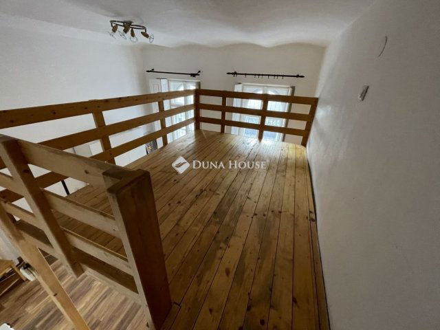 Eladó téglalakás, Budapesten, VIII. kerületben 42.3 M Ft