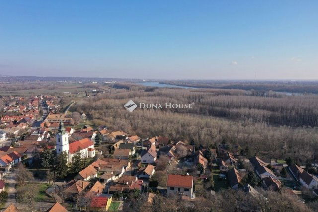 Eladó családi ház, Érden 119 M Ft, 3 szobás