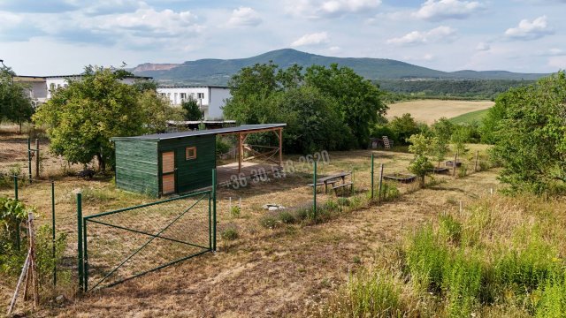 Eladó telek, Vácon 12.9 M Ft / költözzbe.hu