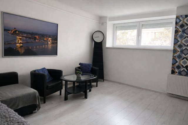 Kiadó téglalakás, albérlet, XII. kerületben, Istenhegyi úton