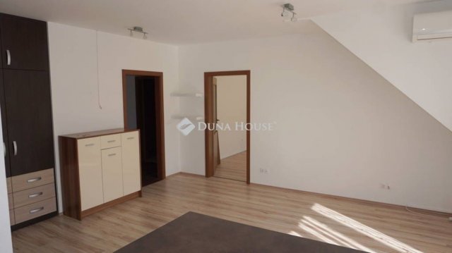 Kiadó téglalakás, albérlet, Zalaegerszegen 220 E Ft / hó