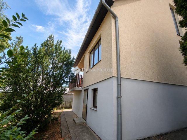 Eladó családi ház, Debrecenben 124 M Ft, 4 szobás