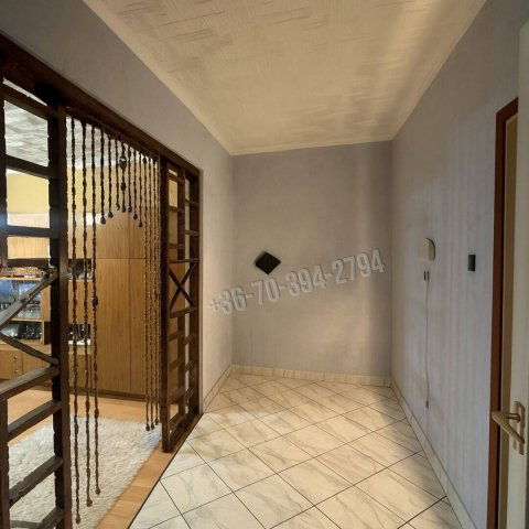 Eladó panellakás, Tatabányán, Gábor Áron utcában 48.9 M Ft