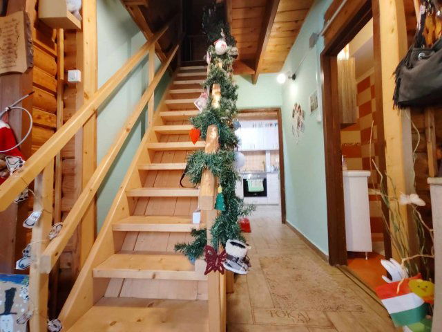 Eladó családi ház, Dombóváron 29.9 M Ft, 3 szobás