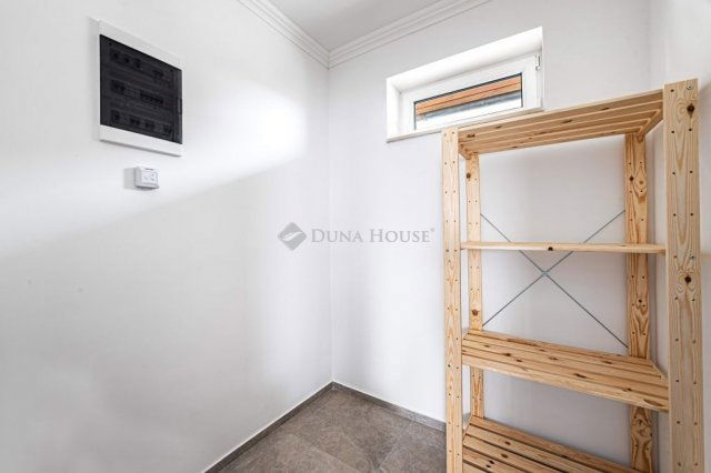 Eladó családi ház, Budapesten, XVIII. kerületben 249 M Ft