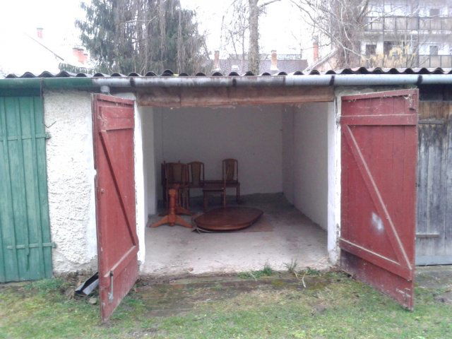 Eladó garázs, Kaposváron, Gróf Apponyi Albert utcában 6.2 M Ft