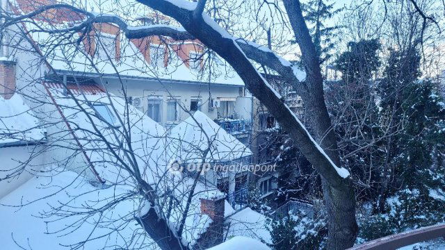 Kiadó téglalakás, albérlet, Budapesten, I. kerületben, 1 szobás