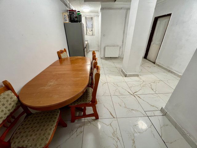 Eladó családi ház, Móron 37 M Ft, 2 szobás