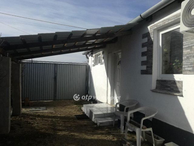Eladó családi ház, Kisvárdán 15.6 M Ft, 1+1 szobás