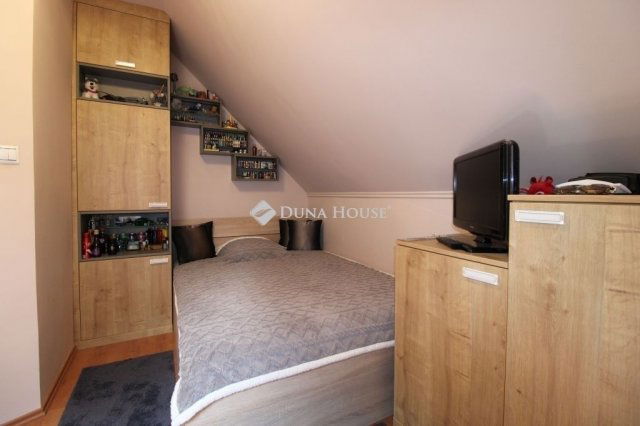 Eladó családi ház, Szatymazon 148 M Ft, 5 szobás