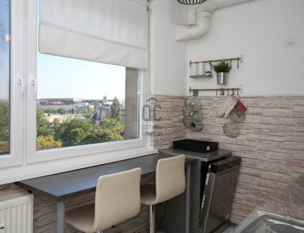 Eladó panellakás, Budapesten, XV. kerületben 68.9 M Ft, 3 szobás