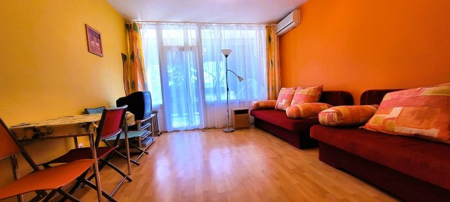 Eladó nyaraló, Balatonfüreden 41.9 M Ft, 1 szobás