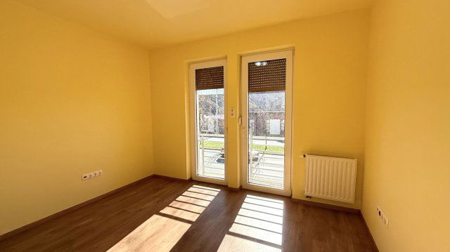 Kiadó téglalakás, albérlet, Debrecenben 590 E Ft / hó, 6 szobás