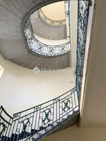 Eladó téglalakás, Budapesten, XIV. kerületben 95 M Ft, 3 szobás