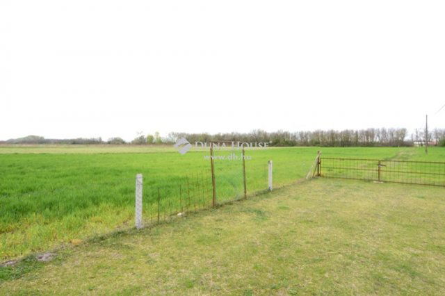 Eladó mezogazdasagi ingatlan, Kiskunmajsán 27 M Ft, 2 szobás