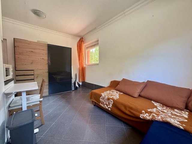 Eladó téglalakás, Szigetszentmiklóson 19.5 M Ft, 1 szobás