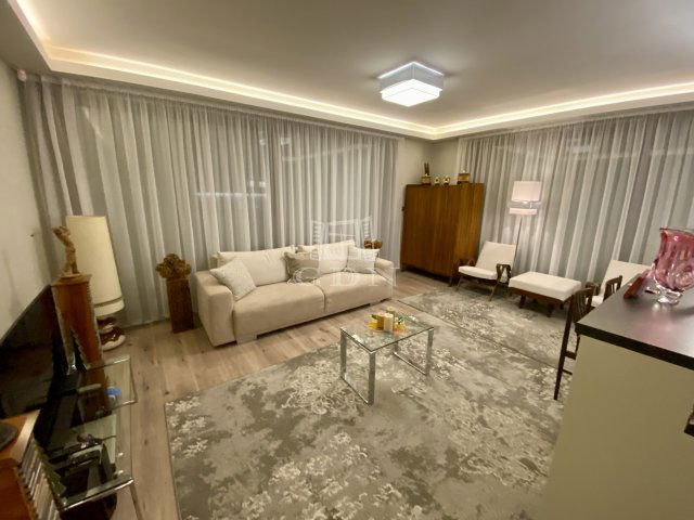 Eladó téglalakás, Budapesten, III. kerületben 139.5 M Ft